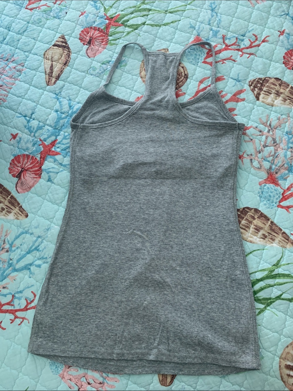 Old Navy Gray Ribbed Racerback Tank Top - Picture 3 of 4